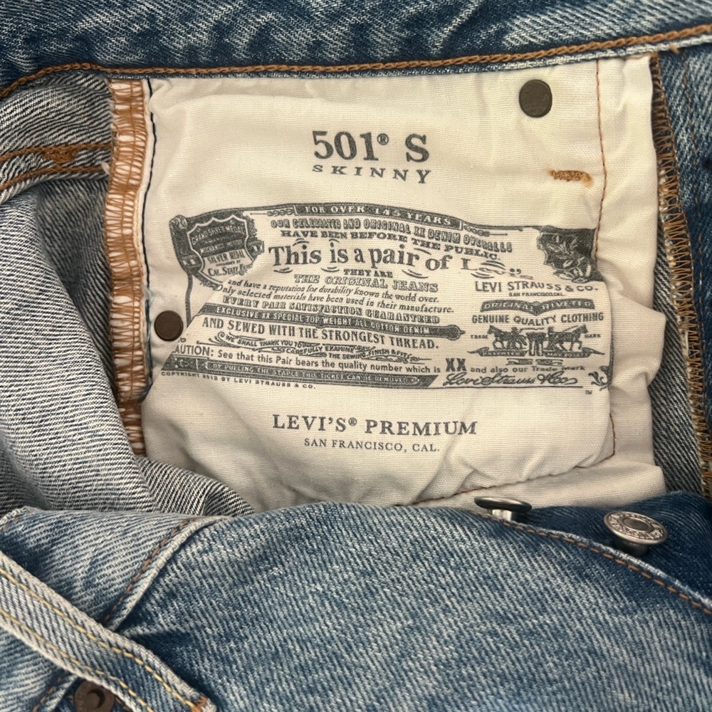 Levi's Premium Skinny Light Blue Denim - Picture 5 of 6